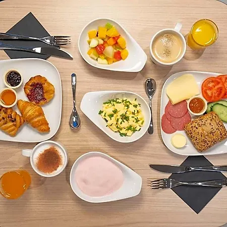 호텔 Prize By Radisson, Mitte 3*