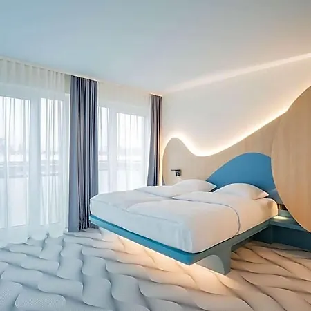 Prize By Radisson, Mitte 호텔 3*